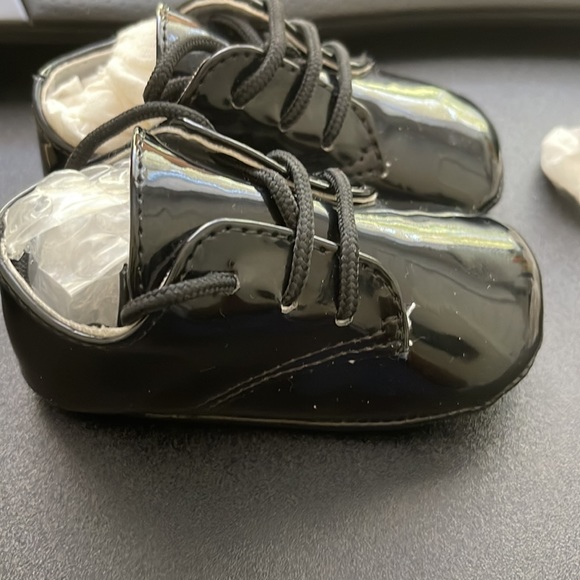 Black Patent baby deer crawling stage size 3 shoes - Picture 3 of 4